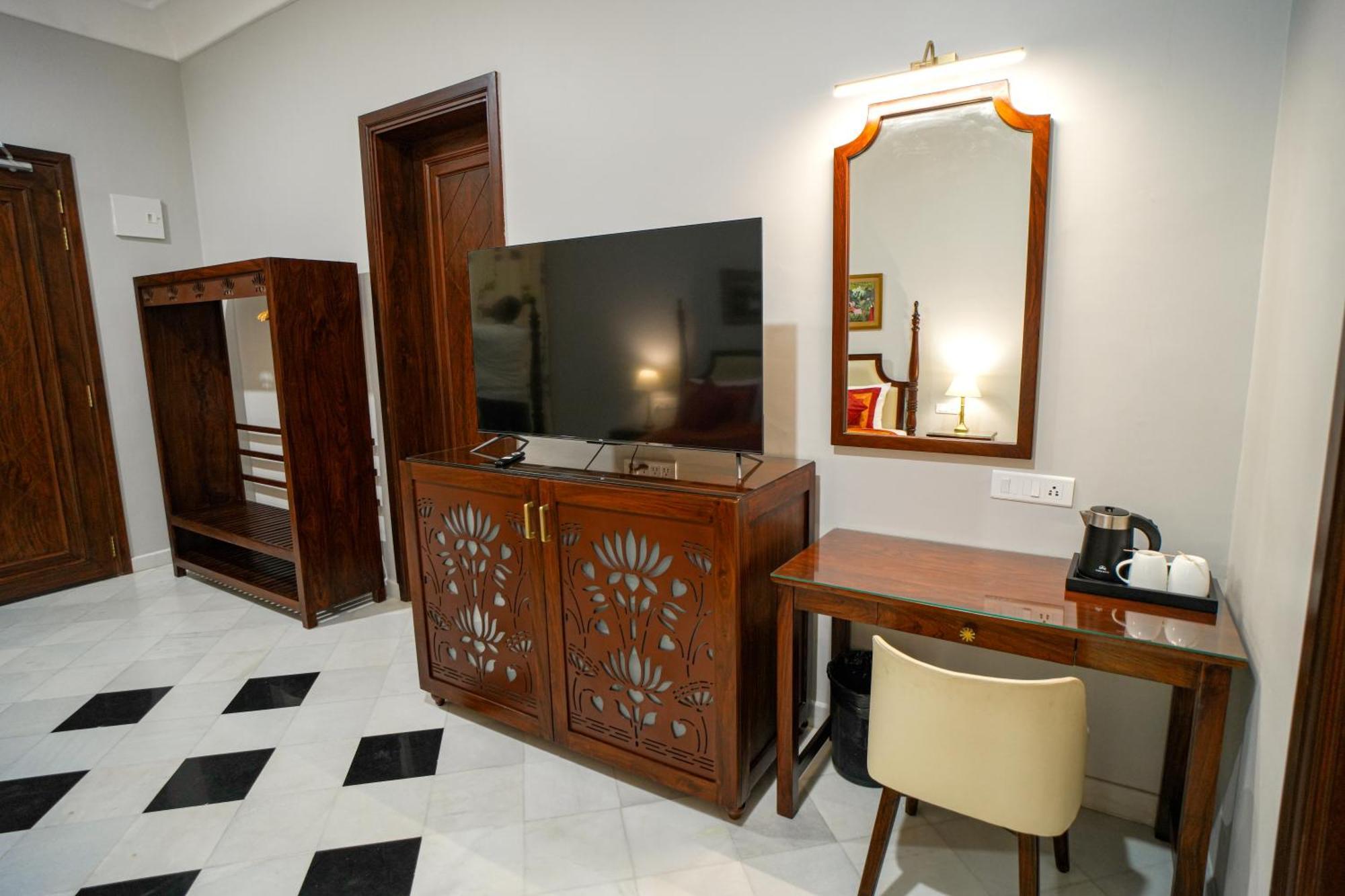 Chez Lavania - A Boutique Homestay Ουνταϊπούρ Εξωτερικό φωτογραφία