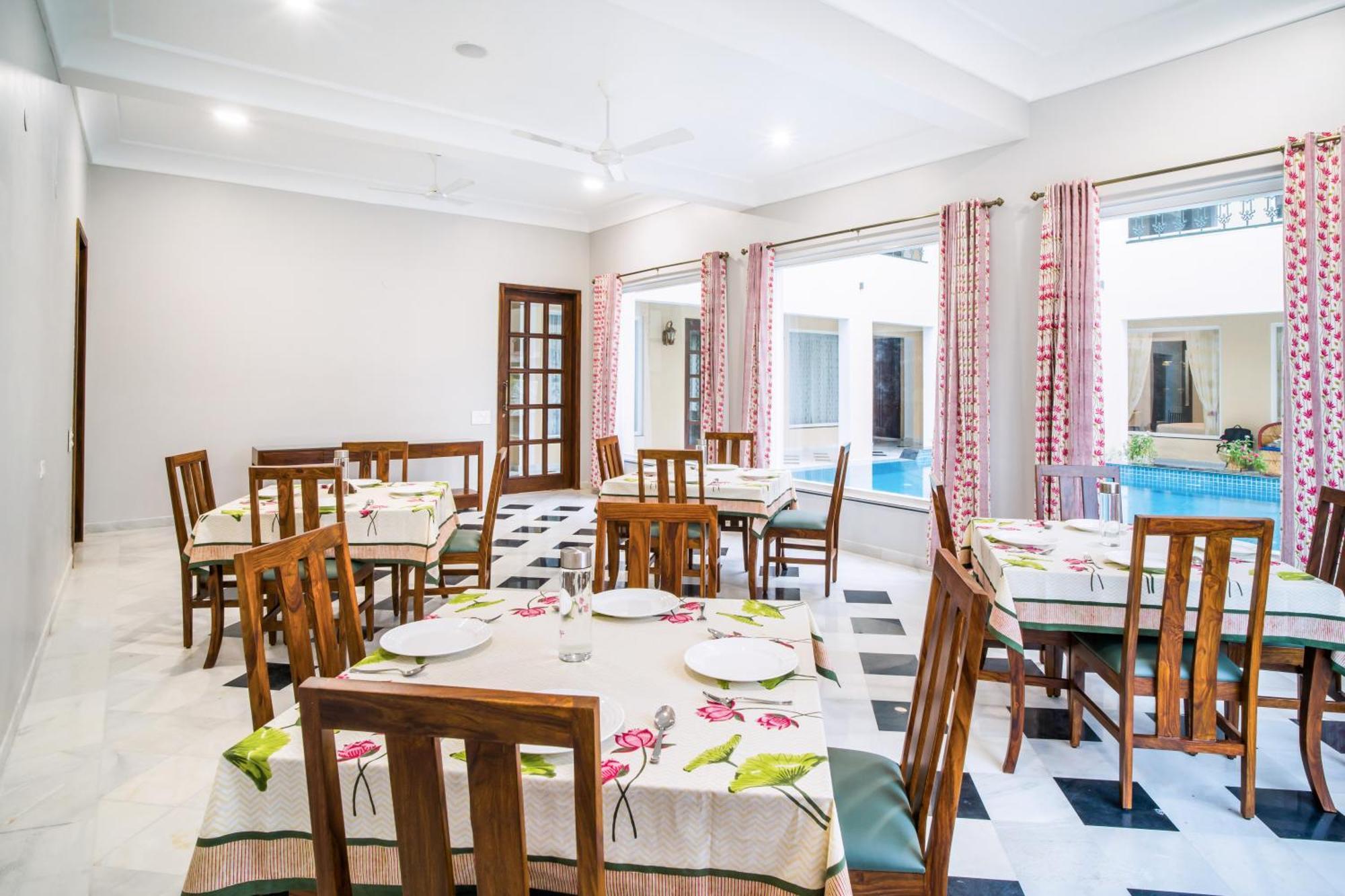 Chez Lavania - A Boutique Homestay Ουνταϊπούρ Εξωτερικό φωτογραφία