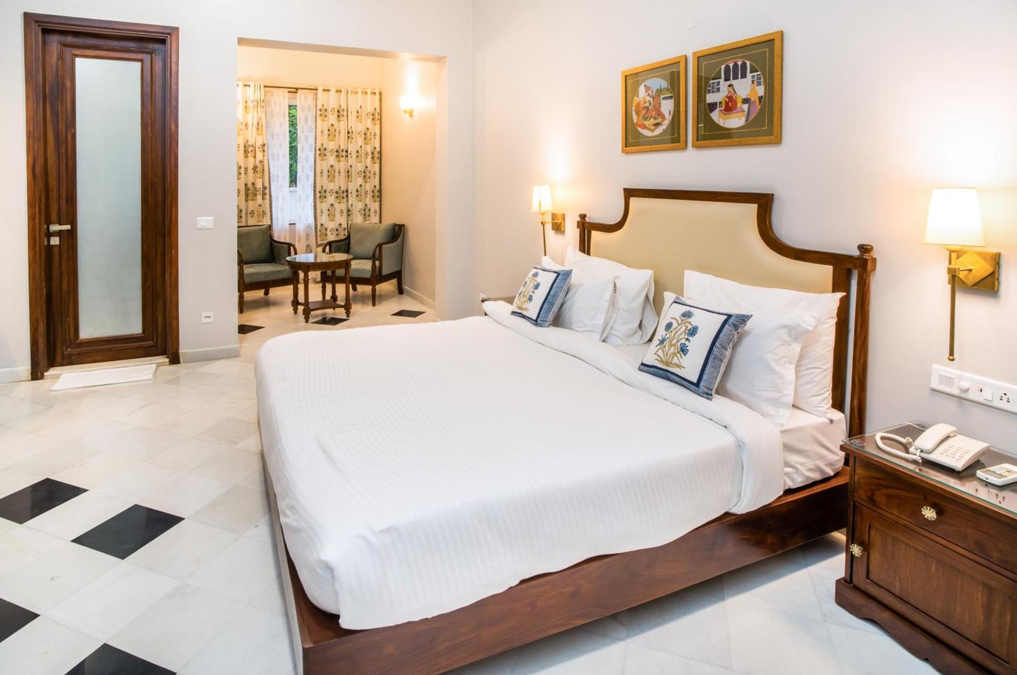 Chez Lavania - A Boutique Homestay Ουνταϊπούρ Εξωτερικό φωτογραφία